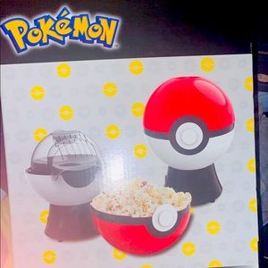 Brand new Pokémon ball pop corn machine: never used.